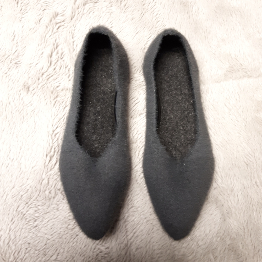 Frank Mully Blue Fuzzy Point Toe Ballet Flat